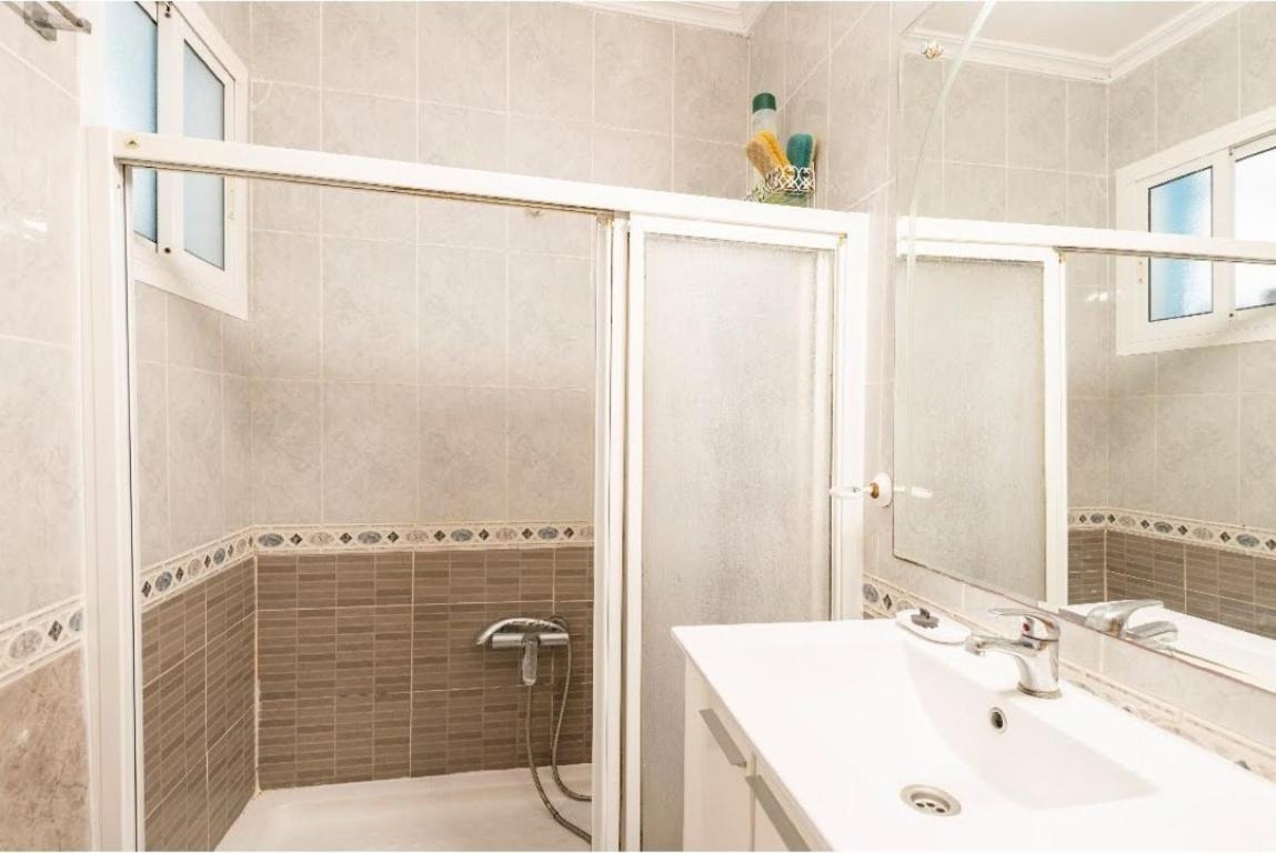 Habitaciones Privadas Con Cama Doble En Sevilla ภายนอก รูปภาพ