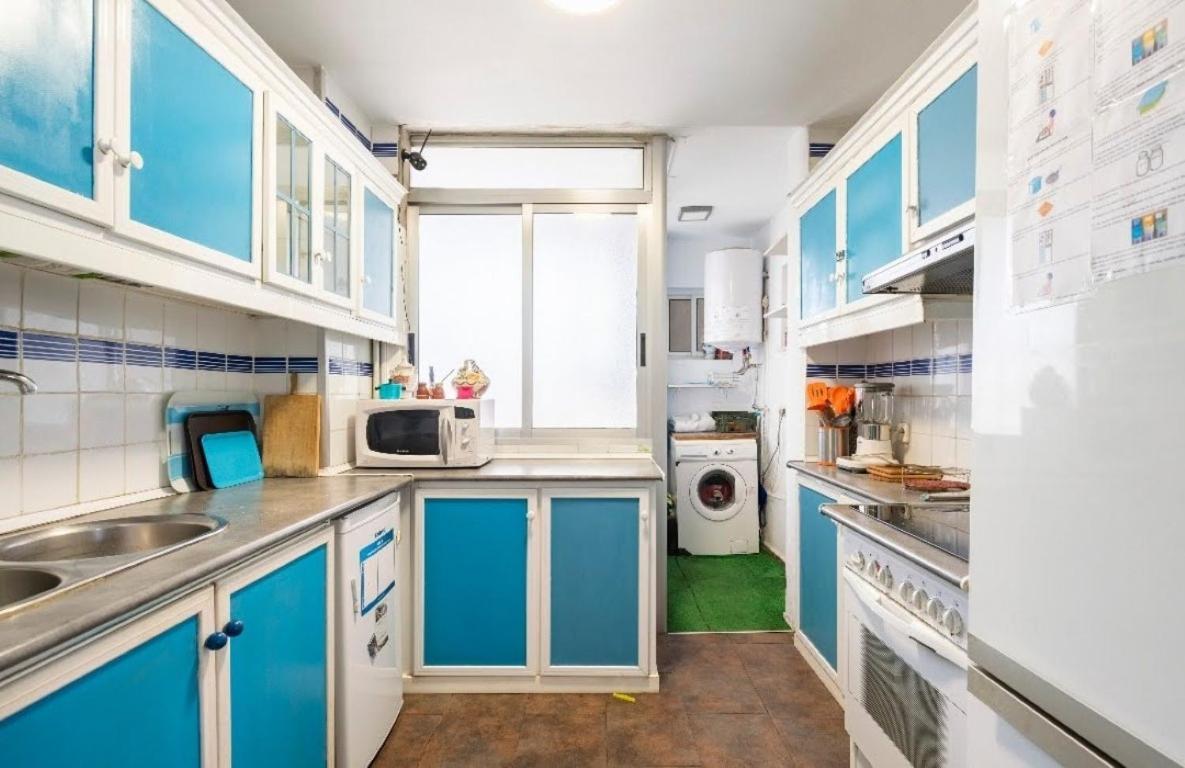Habitaciones Privadas Con Cama Doble En Sevilla ภายนอก รูปภาพ