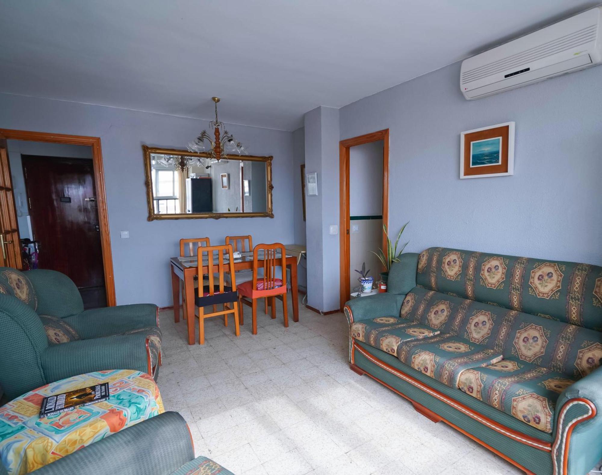 Habitaciones Privadas Con Cama Doble En Sevilla ภายนอก รูปภาพ